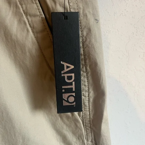 Men’s Apt 9 Khakis Shorts - Picture 2 of 4